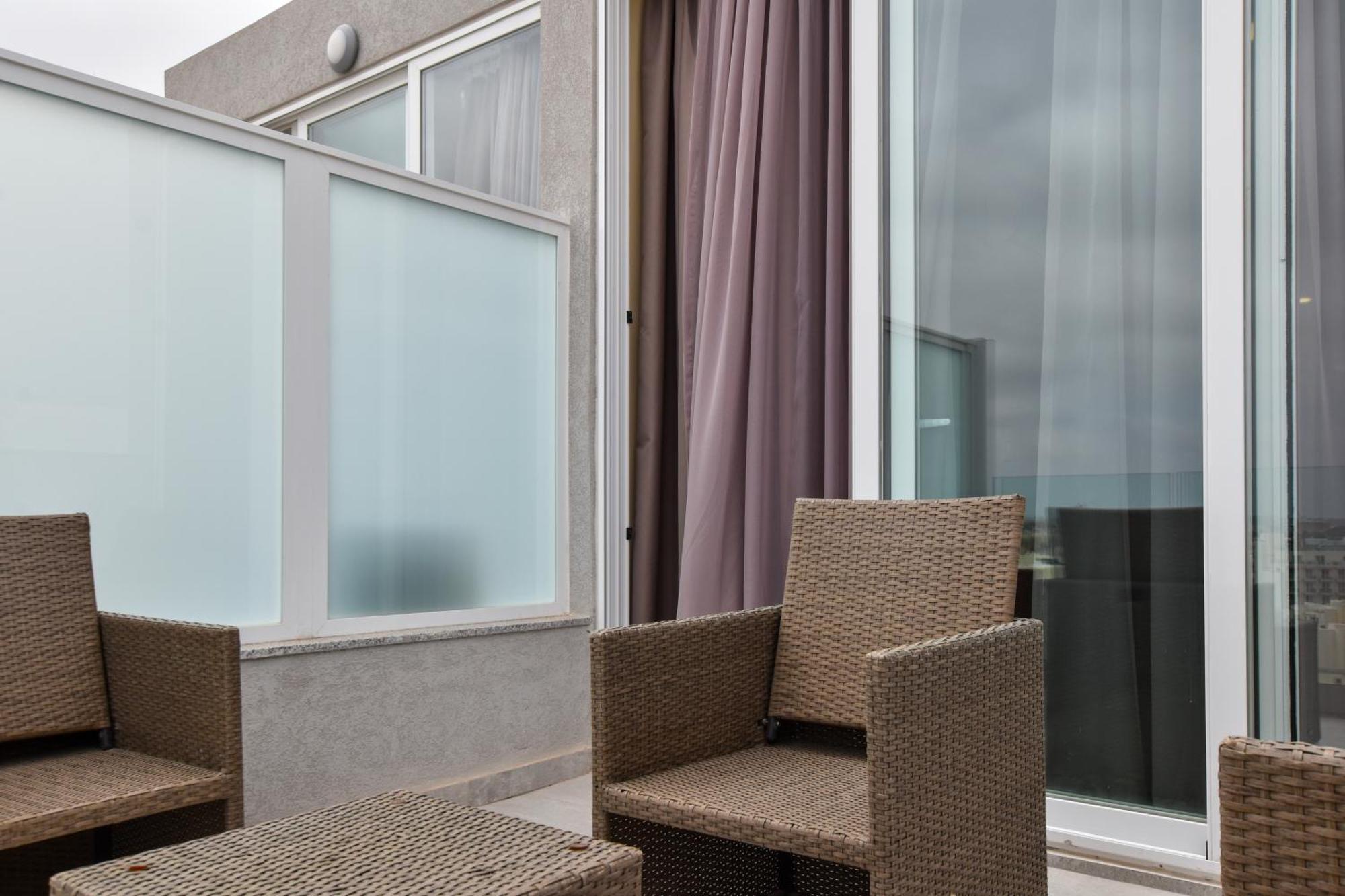 51Hh Apartments Gzira Dış mekan fotoğraf